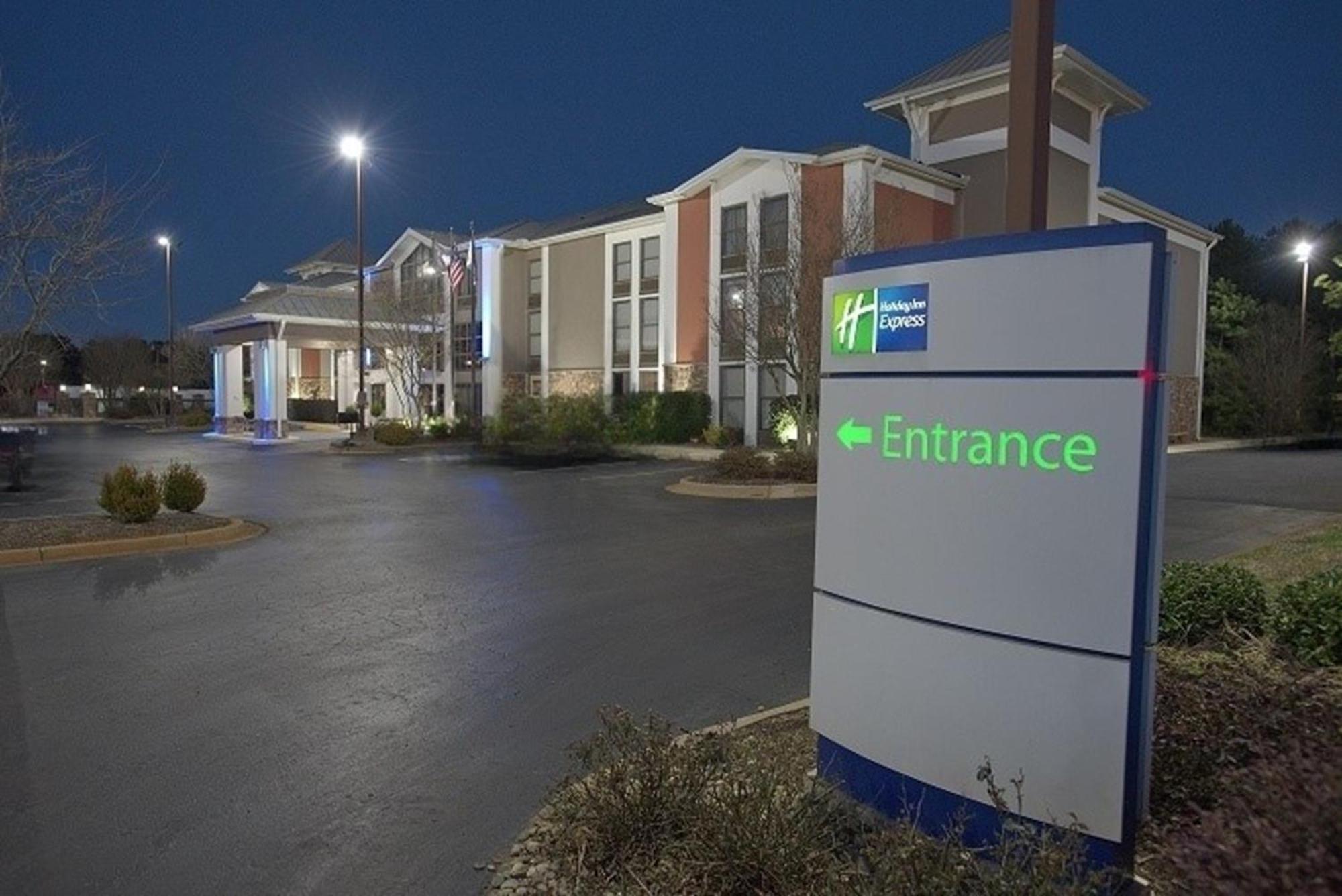 Holiday Inn Express Anderson I-85 - Exit 27- Highway 81, An Ihg Hotel Exterior photo